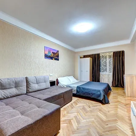 новая однокомнатная оушен плаза Apartment Kyiv